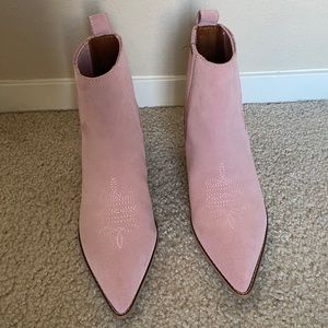 Super cute pink cowboy boots from Coach 7